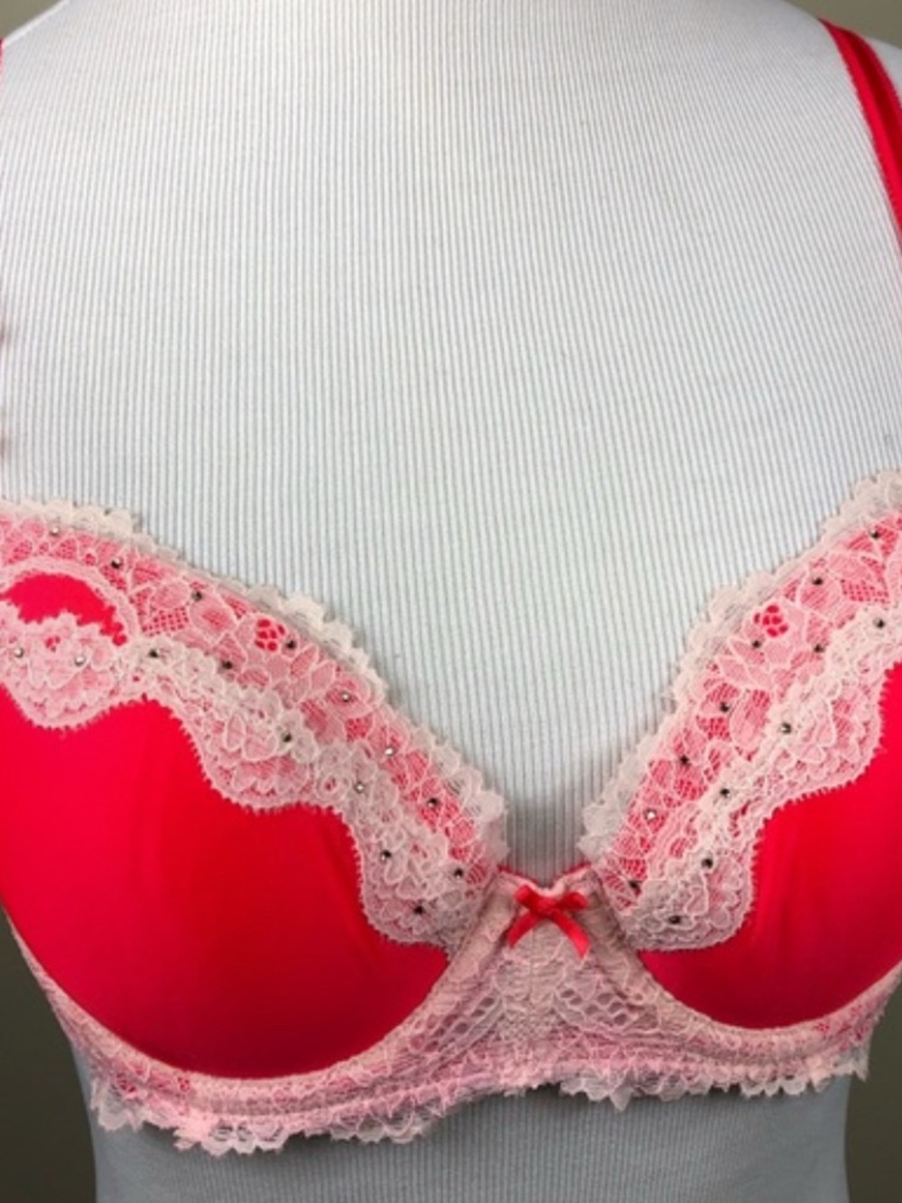 Victoria’s Secret Lined Demi Bra Pink Underwire 38DDD